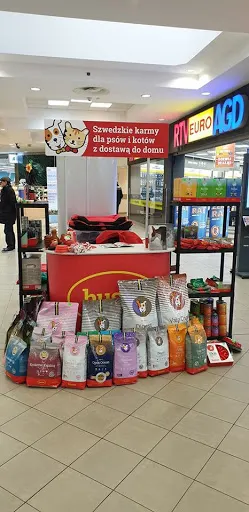 HUSSE Piotr Pasternak - Dystrybutor Karm HUSSE